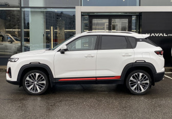 Подержанный автомобиль Changan CS35PLUS 2024 года (8 фото)