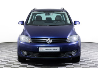 Подержанный автомобиль Volkswagen Golf Plus 2010 года (2 фото)