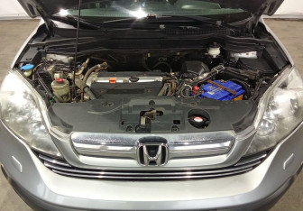 Подержанный автомобиль Honda CR-V 2008 года (16 фото)