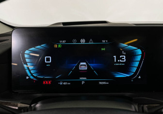 Подержанный автомобиль Exeed VX 2022 года (11 фото)