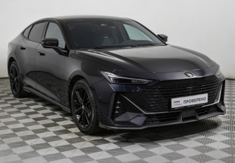 Подержанный автомобиль Changan UNI-V 2024 года (3 фото)