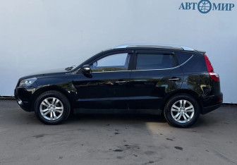 Подержанный автомобиль Geely Emgrand X7 2016 года (8 фото)