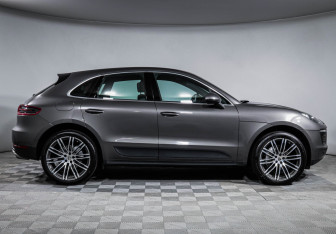Подержанный автомобиль Porsche Macan 2015 года (4 фото)