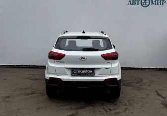 Подержанный автомобиль Hyundai Creta 2019 года (6 фото)