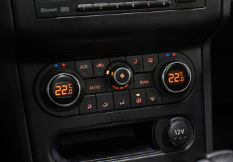 Подержанный автомобиль Nissan Qashqai+2 2011 года (18 фото)