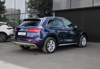 Подержанный автомобиль Audi Q5 2019 года (4 фото)