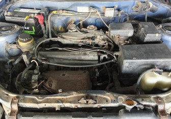 Подержанный автомобиль Toyota RAV4 1995 года (15 фото)
