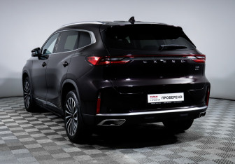 Подержанный автомобиль Exeed TXL 2022 года (7 фото)