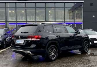 Подержанный автомобиль Volkswagen Teramont 2018 года (5 фото)