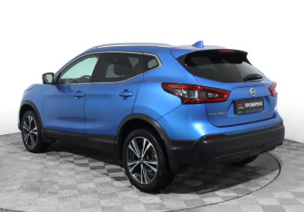 Подержанный автомобиль Nissan Qashqai 2019 года (7 фото)
