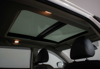 Подержанный автомобиль Nissan X-Trail 2017 года (20 фото)
