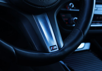 Подержанный автомобиль BMW X3 2019 года (21 фото)