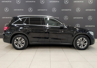Подержанный автомобиль Mercedes-Benz GLC Coupe 2020 года (4 фото)