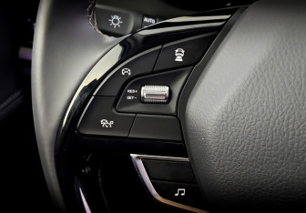 Подержанный автомобиль Changan CS95 2022 года (30 фото)