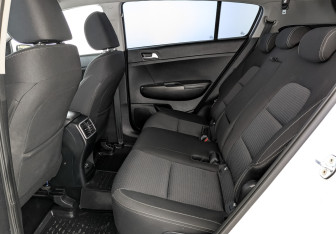 Подержанный автомобиль Kia Sportage 2021 года (18 фото)