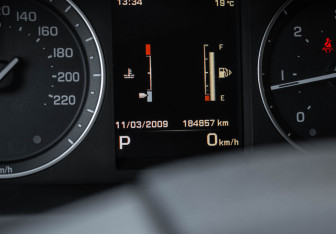 Подержанный автомобиль Land Rover Freelander 2013 года (9 фото)