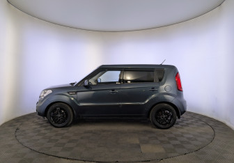 Подержанный автомобиль Kia Soul 2011 года (8 фото)