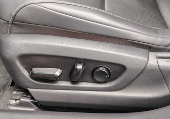 Подержанный автомобиль Lexus ES 2021 года (13 фото)