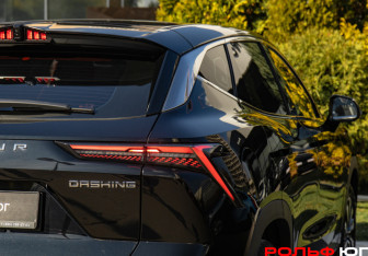 Подержанный автомобиль Jetour Dashing 2026 года (18 фото)