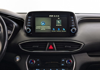 Подержанный автомобиль Hyundai Santa Fe 2018 года (30 фото)