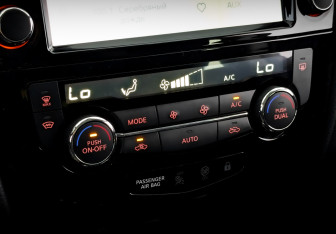 Подержанный автомобиль Nissan Qashqai 2020 года (25 фото)