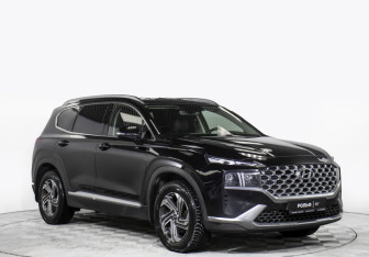 Подержанный автомобиль Hyundai Santa Fe 2021 года (3 фото)
