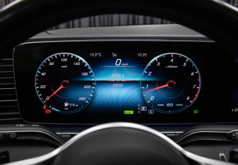Подержанный автомобиль Mercedes-Benz GLE 2019 года (13 фото)