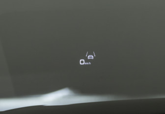 Подержанный автомобиль Audi Q8 2019 года (12 фото)