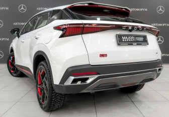 Подержанный автомобиль Omoda C5 2023 года (7 фото)