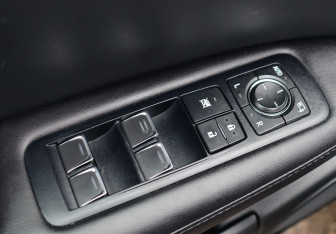Подержанный автомобиль Lexus RX 2017 года (12 фото)
