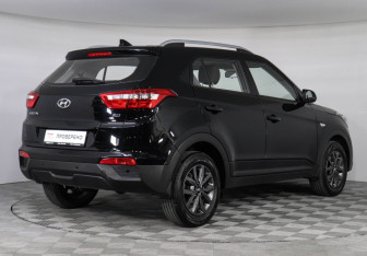 Подержанный автомобиль Hyundai Creta 2021 года (5 фото)