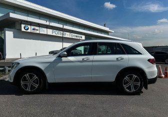 Подержанный автомобиль Mercedes-Benz GLC Coupe 2020 года (8 фото)