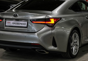 Подержанный автомобиль Lexus RC 2024 года (26 фото)