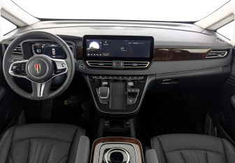 Новый Hongqi HQ9 2025 (10 фото)