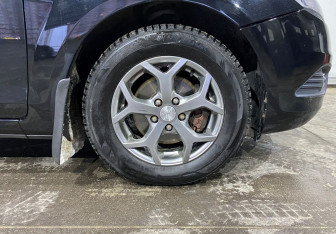 Подержанный автомобиль Ford Focus Hatchback 2009 года (15 фото)