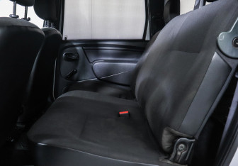 Подержанный автомобиль LADA (ВАЗ) Largus Wagon 2013 года (9 фото)