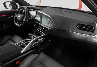 Подержанный автомобиль Knewstar 001 2024 года (9 фото)