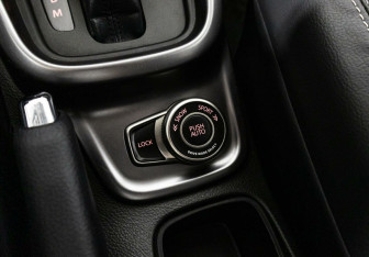 Подержанный автомобиль Suzuki Vitara 2021 года (14 фото)