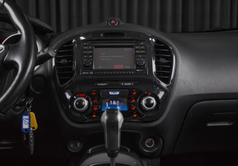 Подержанный автомобиль Nissan Juke 2012 года (17 фото)