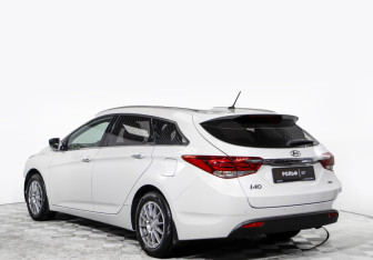 Подержанный автомобиль Hyundai i40 Wagon 2017 года (5 фото)