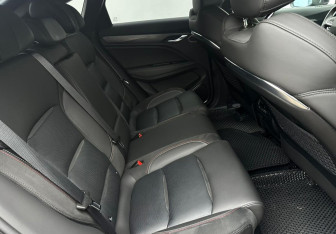 Подержанный автомобиль Geely Tugella 2023 года (14 фото)