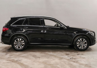 Подержанный автомобиль Mercedes-Benz GLC Coupe 2017 года (4 фото)