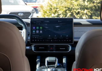 Подержанный автомобиль Jetour T2 2024 года (13 фото)