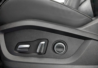 Подержанный автомобиль Chery Tiggo 8 2023 года (21 фото)