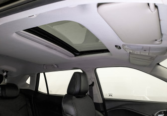 Подержанный автомобиль Москвич 3 2023 года (22 фото)