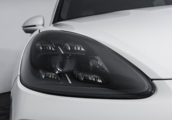 Подержанный автомобиль Porsche Cayenne 2018 года (24 фото)