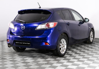 Подержанный автомобиль Mazda 3 Hatchback 2012 года (3 фото)