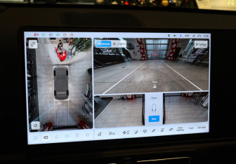 Подержанный автомобиль LiXiang L6 2024 года (17 фото)