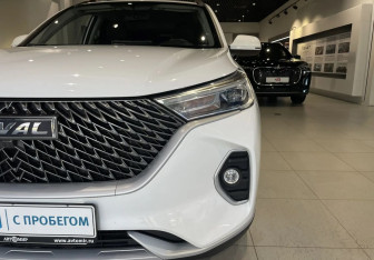 Подержанный автомобиль Haval M6 2023 года (9 фото)
