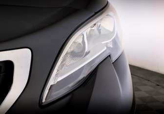 Подержанный автомобиль Peugeot Traveller 2021 года (18 фото)